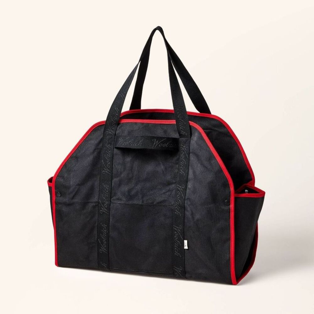 Woolrich - Waxed Canvas Log Carrier Black/Red - Woolrich Black/Red